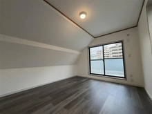【東京都/世田谷区南烏山】世田谷区南烏山3丁目中古戸建 洋室：3階（7帖）