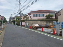 【東京都/目黒区中根】目黒区中根1丁目　新築戸建 建築中の外観