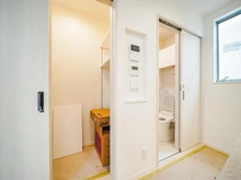 【東京都/練馬区平和台】練馬区平和台2丁目新築戸建 B号棟 収納：パントリー