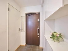 【東京都/世田谷区等々力】世田谷区等々力8丁目中古戸建 玄関