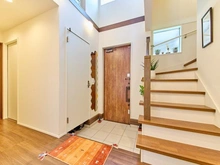 【東京都/世田谷区玉堤】世田谷区玉堤2丁目 中古戸建 玄関