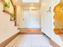 【東京都/世田谷区玉堤】世田谷区玉堤2丁目 中古戸建 玄関