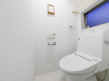 【東京都/世田谷区等々力】世田谷区等々力一丁目中古戸建 トイレ：2階トイレ