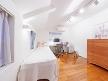 【東京都/世田谷区等々力】世田谷区等々力一丁目中古戸建 サービスルーム（納戸）：2階(7.1畳)2面採光
