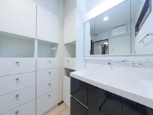 【東京都/大田区田園調布】大田区田園調布1丁目 中古戸建 洗面室