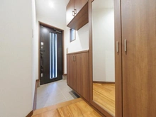 【東京都/大田区田園調布】大田区田園調布1丁目 中古戸建 玄関