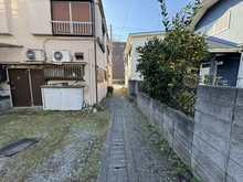 【神奈川県/相模原市南区相模台】相模原市南区相模台4丁目　中古戸建 通路