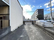 【神奈川県/相模原市南区相模台】相模原市南区相模台4丁目　中古戸建 駐車場