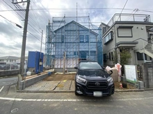 【東京都/稲城市平尾】稲城市平尾1丁目 　新築戸建 建築中の外観