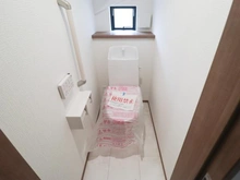 【東京都/町田市成瀬台】町田市成瀬台一丁目新築戸建B号棟 トイレ：1階