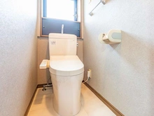 【神奈川県/川崎市麻生区白鳥】川崎市麻生区白鳥1丁目　中古戸建 トイレ