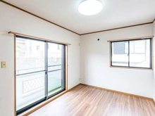 【神奈川県/川崎市麻生区白鳥】川崎市麻生区白鳥1丁目　中古戸建 洋室