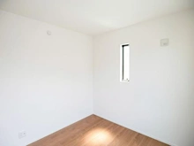 【東京都/町田市三輪緑山】 町田市三輪緑山2丁目　新築戸建 洋室：約5.2帖