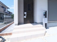 【神奈川県/相模原市南区麻溝台】相模原市南区麻溝台　新築戸建1号棟 玄関