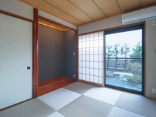 【神奈川県/川崎市麻生区上麻生】川崎市麻生区上麻生2丁目　二世帯邸宅 和室：1階（約6.0帖）