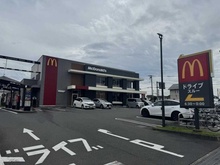 【神奈川県/秦野市鶴巻南】秦野市鶴巻南4丁目　中古戸建・診療所  マクドナルド鶴巻温泉店（現地より約170m）