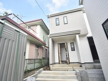 【東京都/町田市成瀬台】町田市成瀬台2丁目 新築戸建1号棟 建築中の外観:全2棟