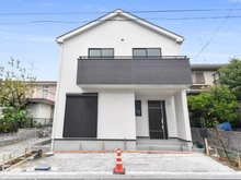 【東京都/町田市成瀬台】 町田市成瀬台2丁目 新築戸建2号棟 外観:全2棟