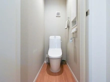 【東京都/町田市南大谷】町田市南大谷7丁目　新築戸建1号棟 トイレ：1階