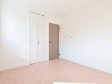 【東京都/町田市南大谷】町田市南大谷7丁目　新築戸建2号棟 洋室：約5.3帖