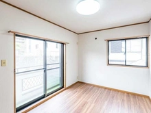 【神奈川県/川崎市麻生区白鳥】川崎市麻生区白鳥1丁目　中古戸建 洋室