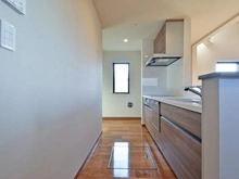 【神奈川県/川崎市麻生区千代ケ丘】川崎市麻生区千代ケ丘8丁目　中古戸建 キッチン