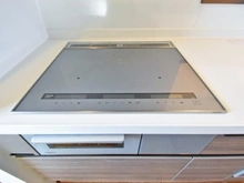 【神奈川県/川崎市麻生区千代ケ丘】川崎市麻生区千代ケ丘8丁目　中古戸建 キッチン：IHコンロ