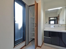 【神奈川県/川崎市麻生区千代ケ丘】川崎市麻生区千代ケ丘8丁目　中古戸建 洗面室