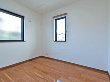 【神奈川県/川崎市麻生区千代ケ丘】川崎市麻生区千代ケ丘8丁目　中古戸建 洋室：約4.8帖