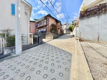 【神奈川県/横浜市港北区日吉】港北区日吉1丁目　中古戸建 前面道路