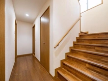 【神奈川県/横浜市港北区高田東】港北区高田東2丁目　中古戸建 廊下