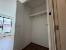 【神奈川県/川崎市中原区井田】中原区井田3丁目　新築戸建　1号棟/全3棟 収納：洋室約6帖内