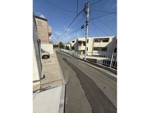 【神奈川県/横浜市港北区篠原町】港北区篠原町　新築戸建1号棟/全5棟 新築一戸建て 前面道路