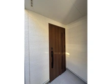 【神奈川県/横浜市港北区日吉】港北区日吉2丁目　戸建 玄関