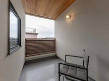 【神奈川県/横浜市青葉区青葉台】青葉区青葉台1丁目　中古戸建 バルコニー