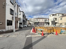 【神奈川県/川崎市中原区井田杉山町】中原区井田杉山町　新築戸建　1号棟／全2棟 前面道路