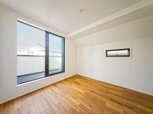 【神奈川県/川崎市中原区井田杉山町】中原区井田杉山町　新築戸建　1号棟／全2棟 洋室