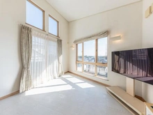 【神奈川県/横浜市鶴見区梶山】鶴見区梶山2丁目　二世帯住宅 リビング