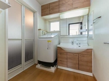 【神奈川県/横浜市鶴見区梶山】鶴見区梶山2丁目　二世帯住宅 洗面所