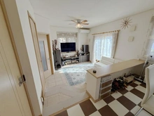 【神奈川県/横浜市鶴見区梶山】鶴見区梶山2丁目　二世帯住宅 リビング・ダイニング