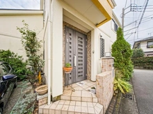 【神奈川県/横浜市港北区篠原町】港北区篠原町　中古戸建 玄関