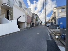 【神奈川県/横浜市磯子区杉田】横浜市磯子区杉田6丁目　新築戸建 前面道路