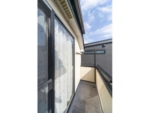 【神奈川県/横浜市金沢区六浦南】横浜市金沢区六浦南二丁目　中古戸建 バルコニー