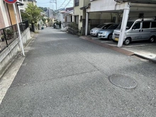 【神奈川県/横須賀市船越町】横須賀市船越町6丁目 中古戸建 前面道路に続く道路