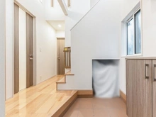 【神奈川県/横浜市金沢区片吹】金沢区片吹　中古戸建 玄関