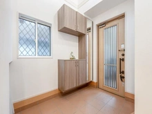 【神奈川県/横浜市金沢区片吹】金沢区片吹　中古戸建 玄関