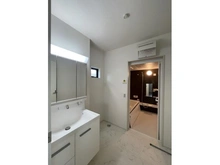 【神奈川県/横浜市金沢区釜利谷西】横浜市金沢区釜利谷西二丁目　新築戸建 洗面室