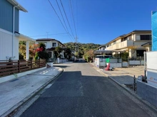 【神奈川県/横浜市金沢区釜利谷西】横浜市金沢区釜利谷西6丁目　新築戸建 前面道路