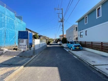 【神奈川県/横浜市金沢区釜利谷西】横浜市金沢区釜利谷西6丁目　新築戸建 前面道路