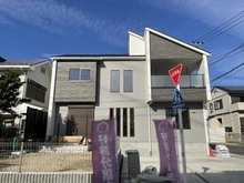 【神奈川県/横須賀市ハイランド】横須賀市ハイランド3丁目　新築戸建 建築中の外観